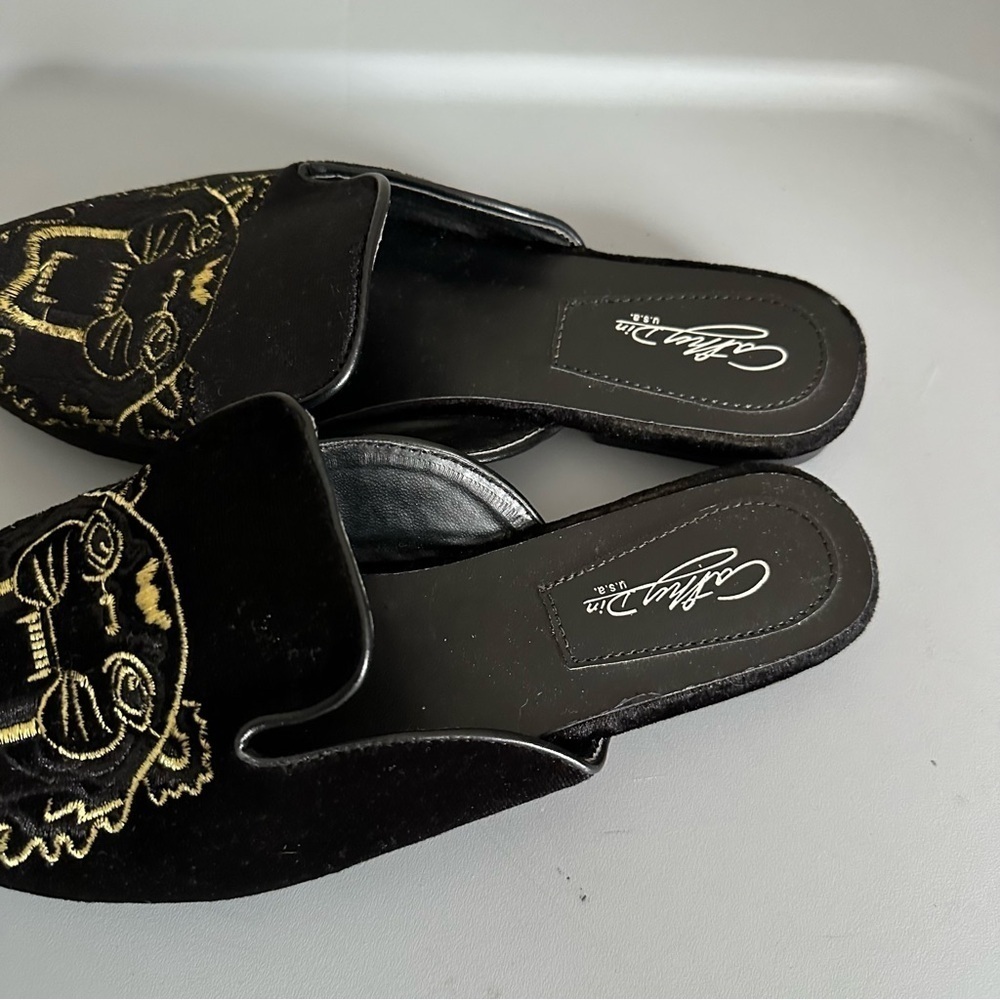 Cathy Din Bravia Embroidered Black Flat Mules Size 7 - Picture 4 of 10